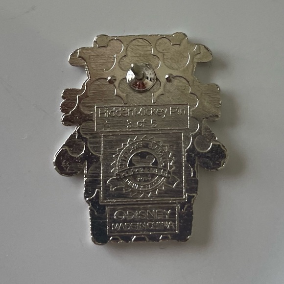 Disney Figment Magic Band Pin / Hidden Mickey - Picture 2 of 2